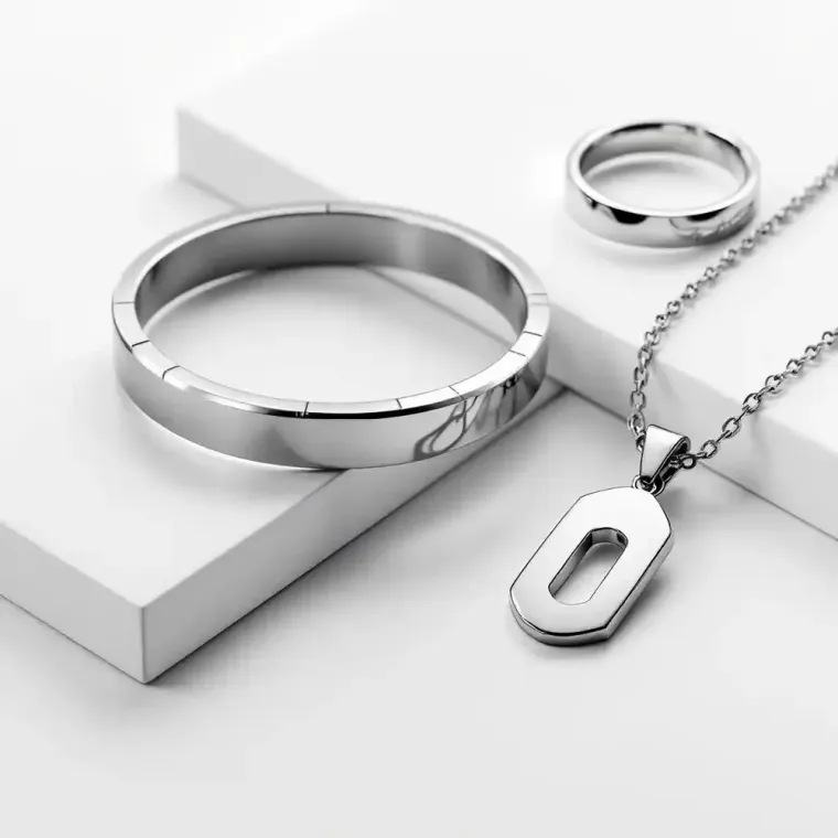 Comment bien entretenir ses bijoux en acier inoxydable à la Réunion Saint-Denis 974?, Saint-Denis, ReuniVente.re