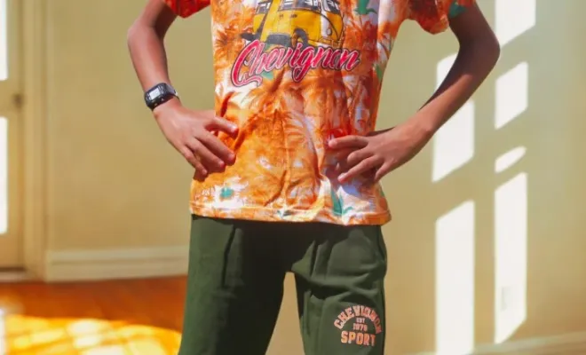 Ensemble enfants shorts plus t-shirt chevignons à Saint-Denis 974, Saint-Denis, ReuniVente.re